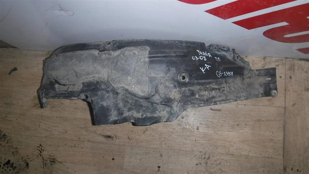 Локер передний правый Nissan Teana J31 (2003—2005)