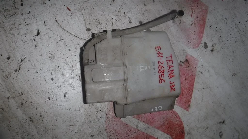 Бачок расширительный Nissan Teana J32 (2008—2011)