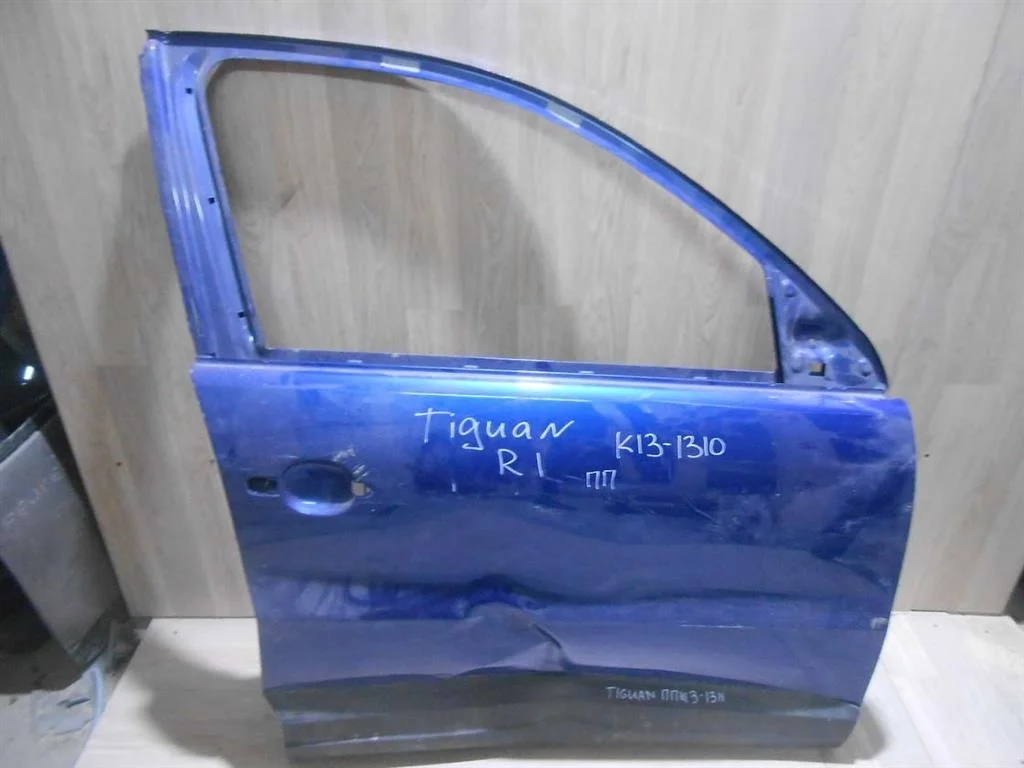 Дверь передняя правая Volkswagen Tiguan I (2007—2011)