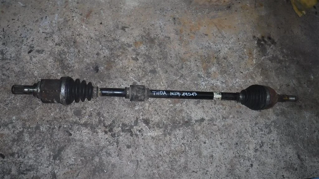 Полуось передняя правая Nissan Tiida C11 (2004—2012)