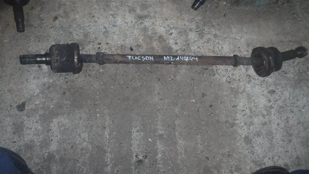 Полуось передняя правая Hyundai Tucson I (2004—2015)
