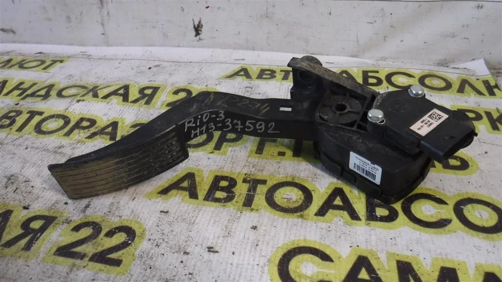 Педаль газа KIA RIO III (2011—2015)