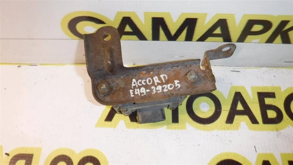 Датчик курсовой устойчивости Honda Accord VII (2002—2006)