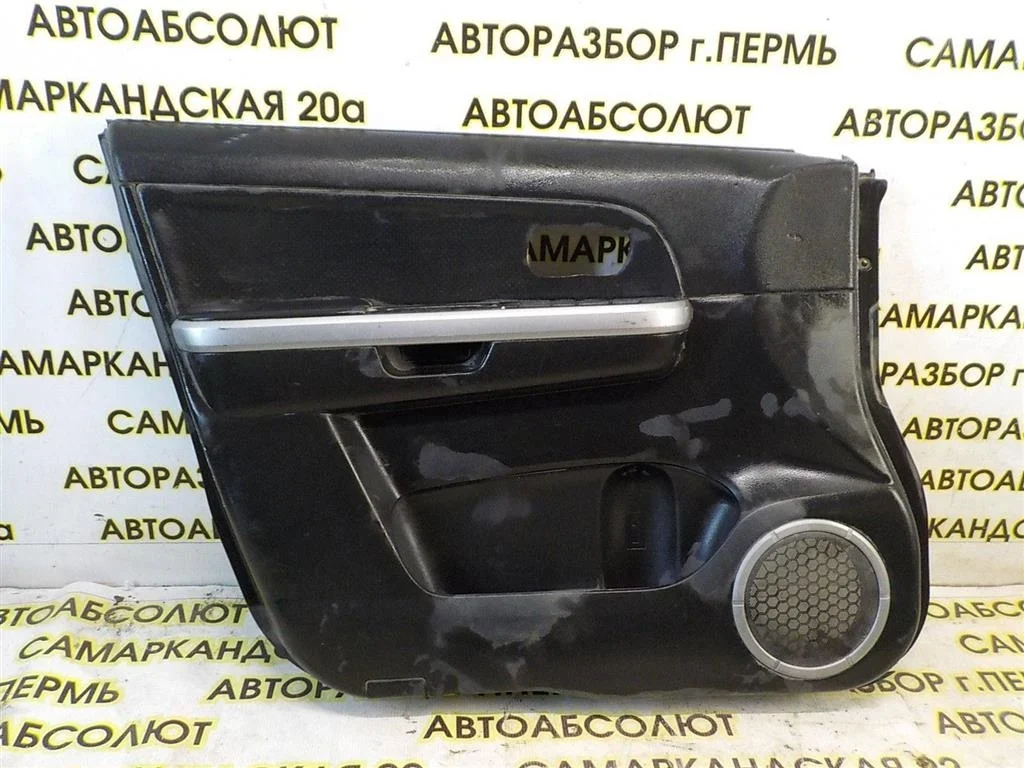 Обшивка двери передней левой Suzuki Grand Vitara II (2005—2008)
