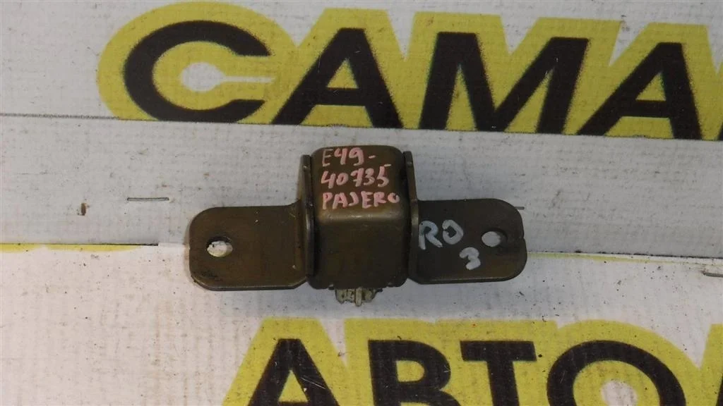 Датчик AIR BAG Mitsubishi Pajero III (1999—2003)