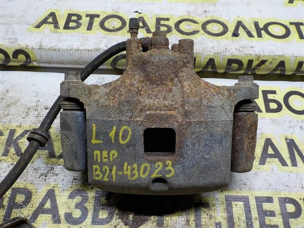 Суппорт передний правый Mitsubishi Lancer X (2007—2010)