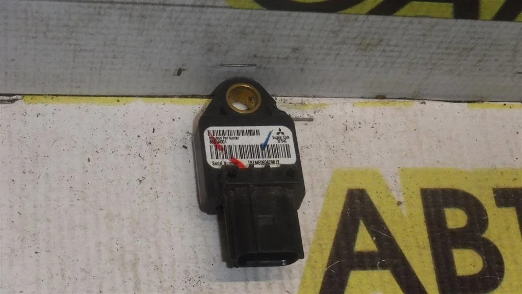 Датчик AIR BAG Mitsubishi Lancer X (2007—2010)