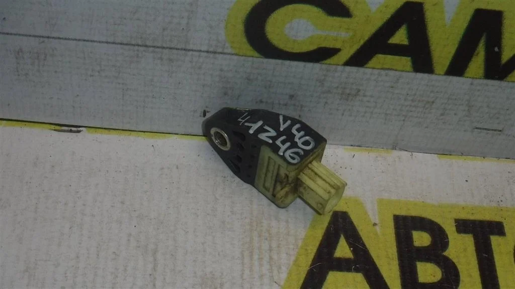 Датчик AIR BAG Toyota Camry XV40 (2006—2009)