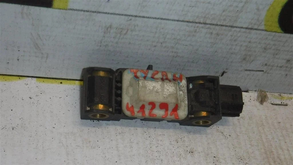 Датчик AIR BAG Hyundai Tucson I (2004—2015)