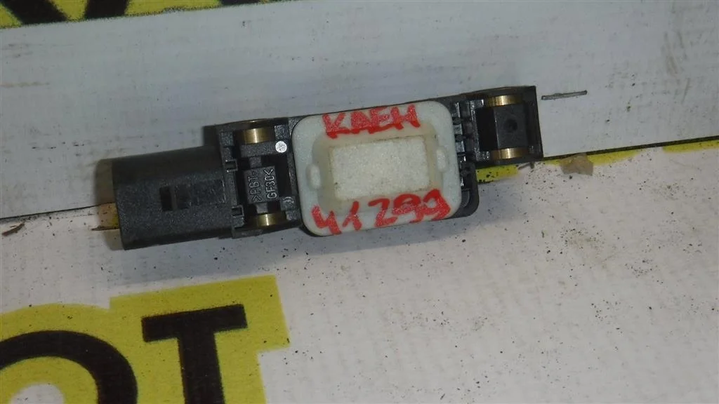 Датчик AIR BAG Porsche Cayenne I (2002—2007)