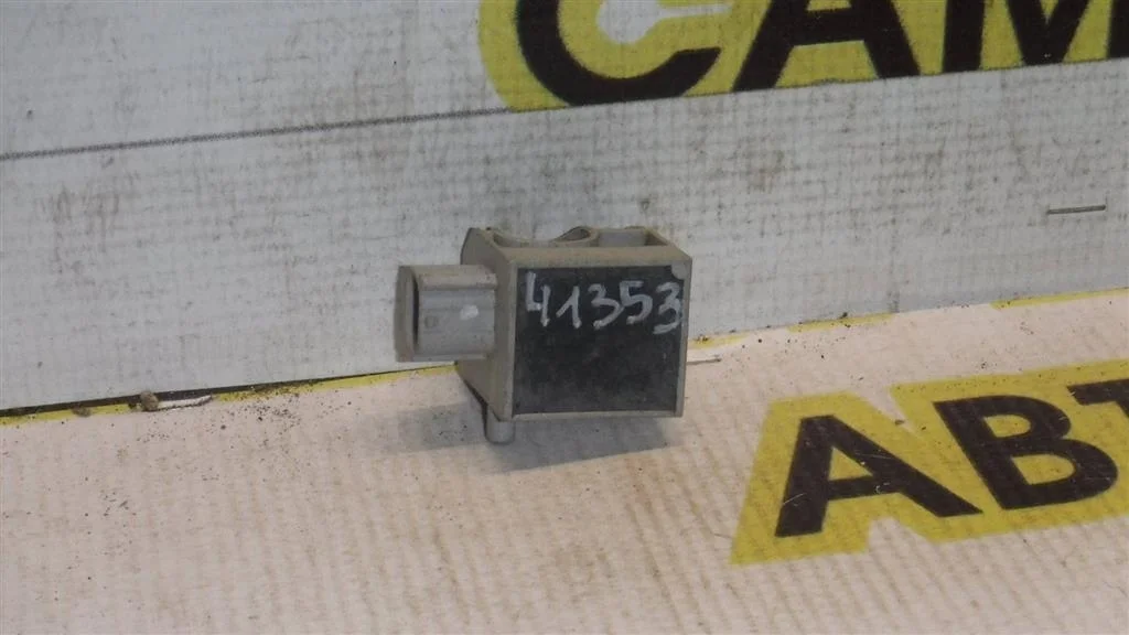 Датчик AIR BAG Suzuki SX4 I (2006—2009)