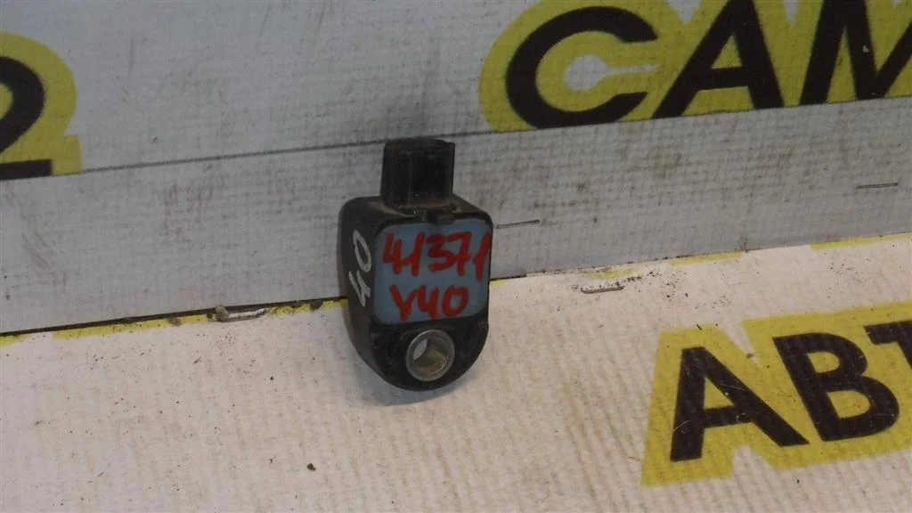 Датчик AIR BAG Toyota Camry XV40 (2006—2009)