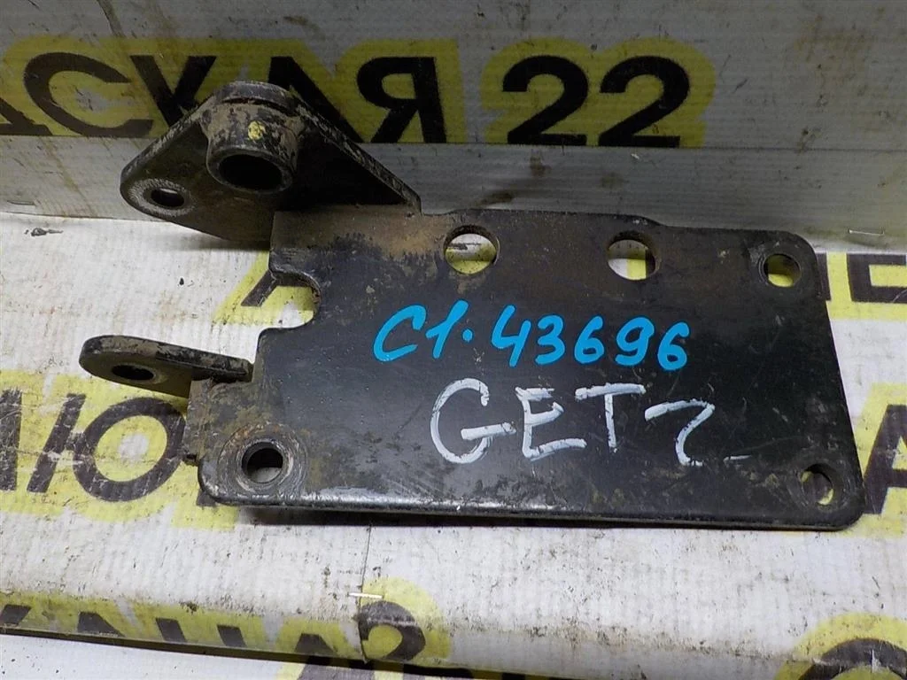 Кронштейн КПП Hyundai Getz I рестайлинг (2005—2011)