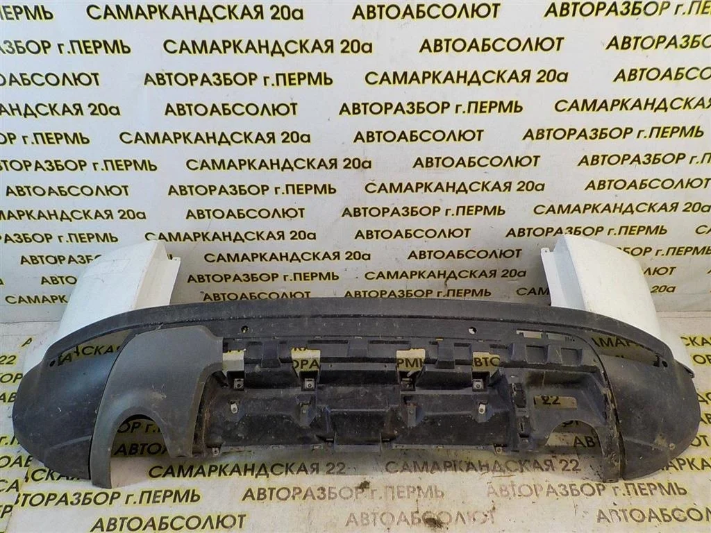 Бампер задний Land Rover Range Rover Evoque I (2011—2015)