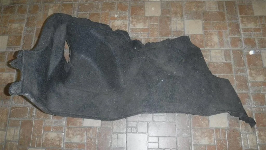 Обшивка багажника Toyota Corolla X (2006—2010)