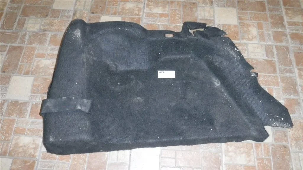 Обшивка багажника Ford Focus II (2005—2008)