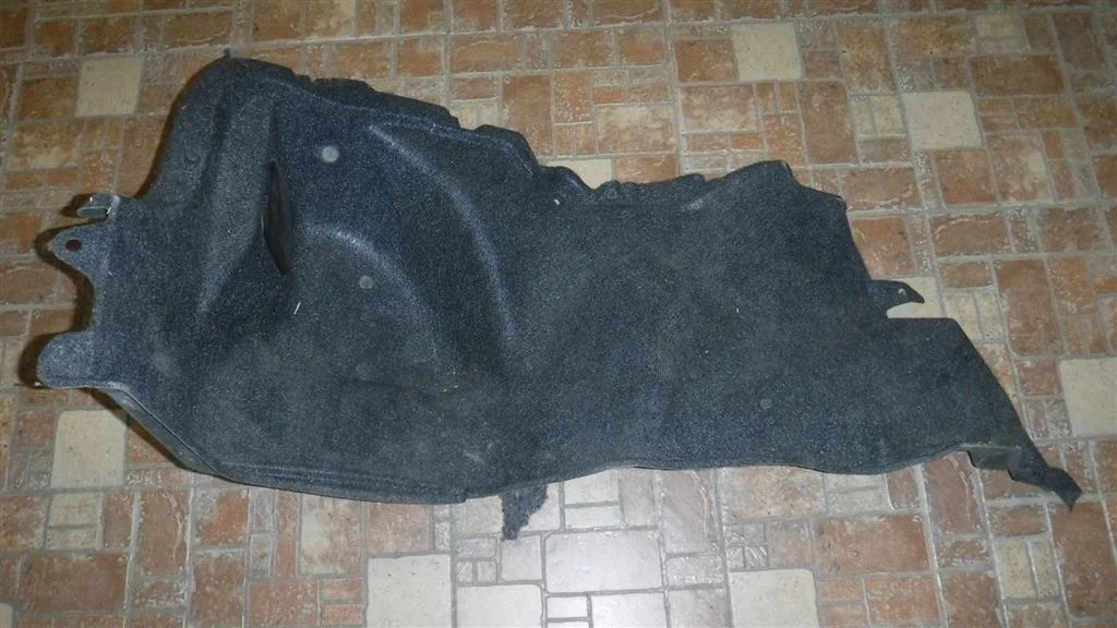 Обшивка багажника Toyota Corolla X (2006—2010)