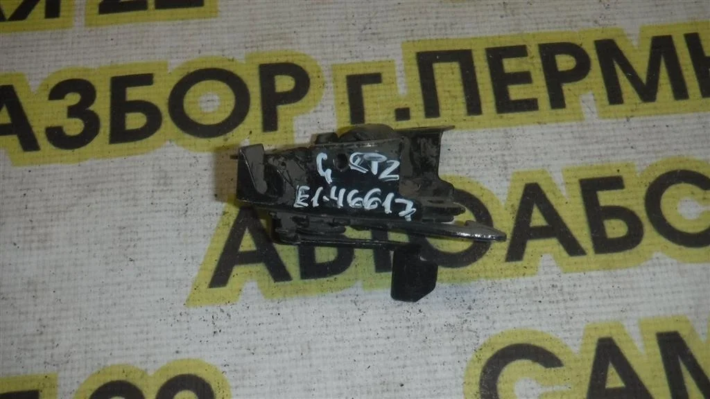 Замок капота Hyundai Getz I рестайлинг (2005—2011)