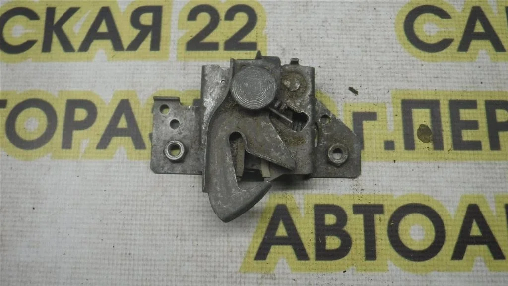 Замок капота Ford Fusion I рестайлинг (2005—2012)