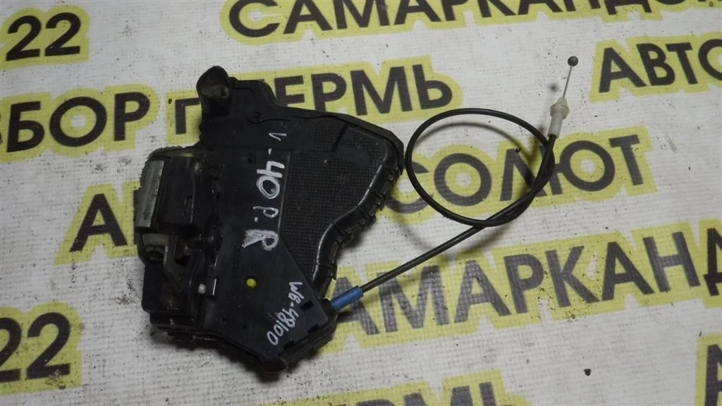 Замок двери передней правой Toyota Camry XV40 (2006—2009)