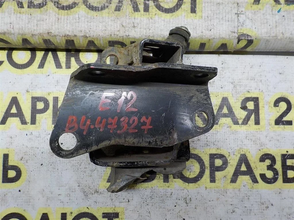 Опора КПП Toyota Corolla IX (2000—2004)