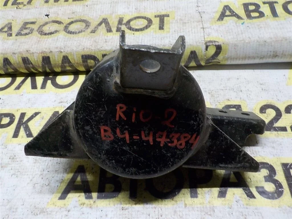 Опора двигателя левая KIA RIO II (2005—2009)