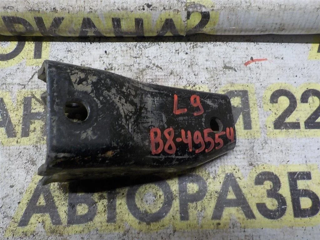 Кронштейн КПП Mitsubishi Lancer IX (2000—2007)