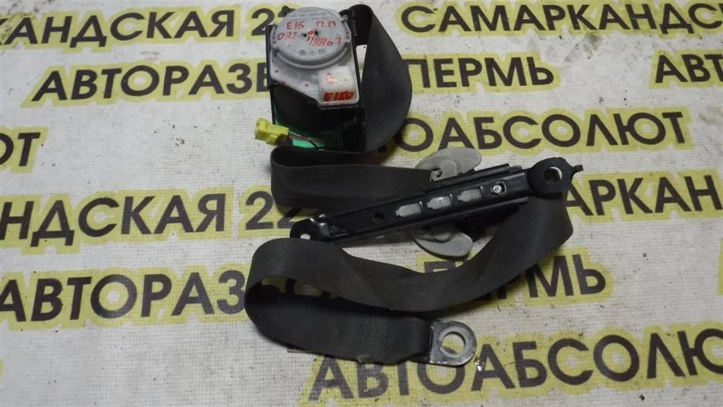 Ремень безопасности с пиропатроном Toyota Corolla X (2006—2010)