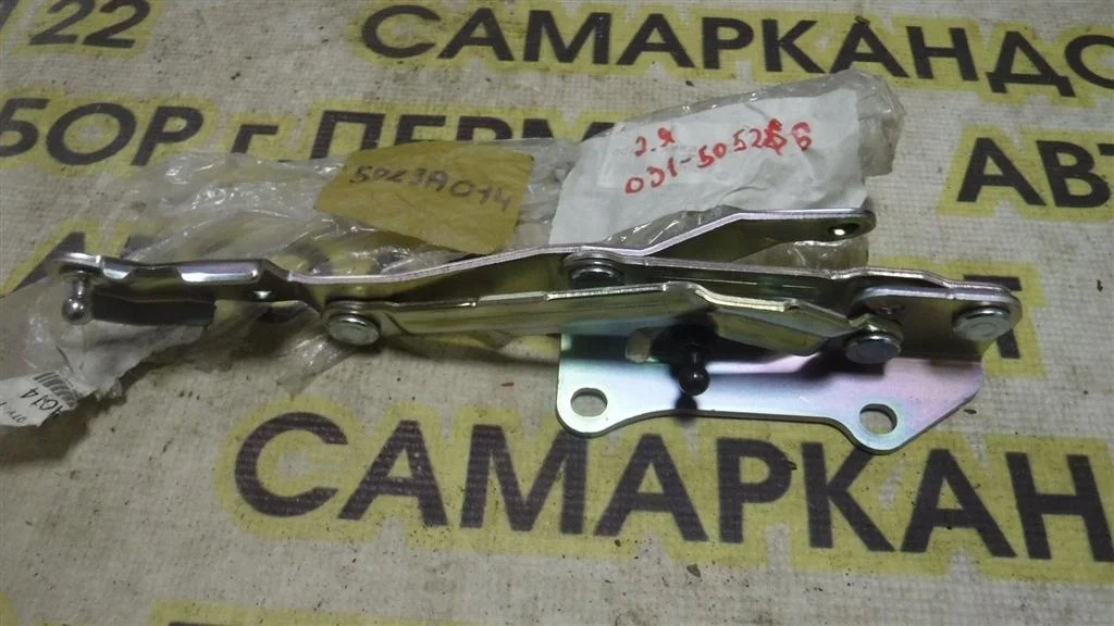 Петля крышки багажника Mitsubishi Lancer X (2007—2010)