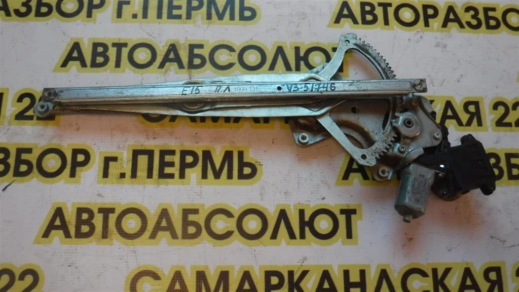 Стеклоподъемник электр. передний левый Toyota Corolla X (2006—2010)