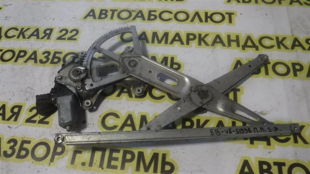 Стеклоподъемник электр. передний правый Toyota Corolla X (2006—2010)