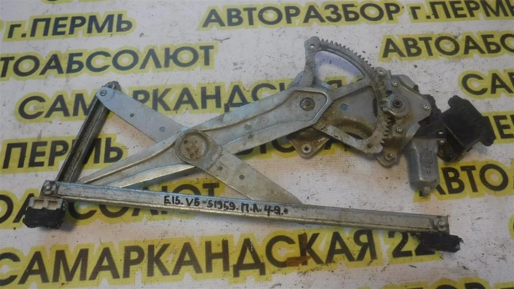 Стеклоподъемник электр. передний левый Toyota Corolla X (2006—2010)