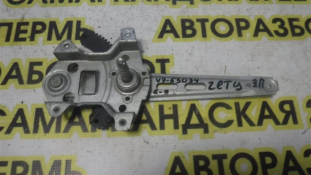 Стеклоподъемник механ. задний правый Hyundai Getz I рестайлинг (2005—2011)