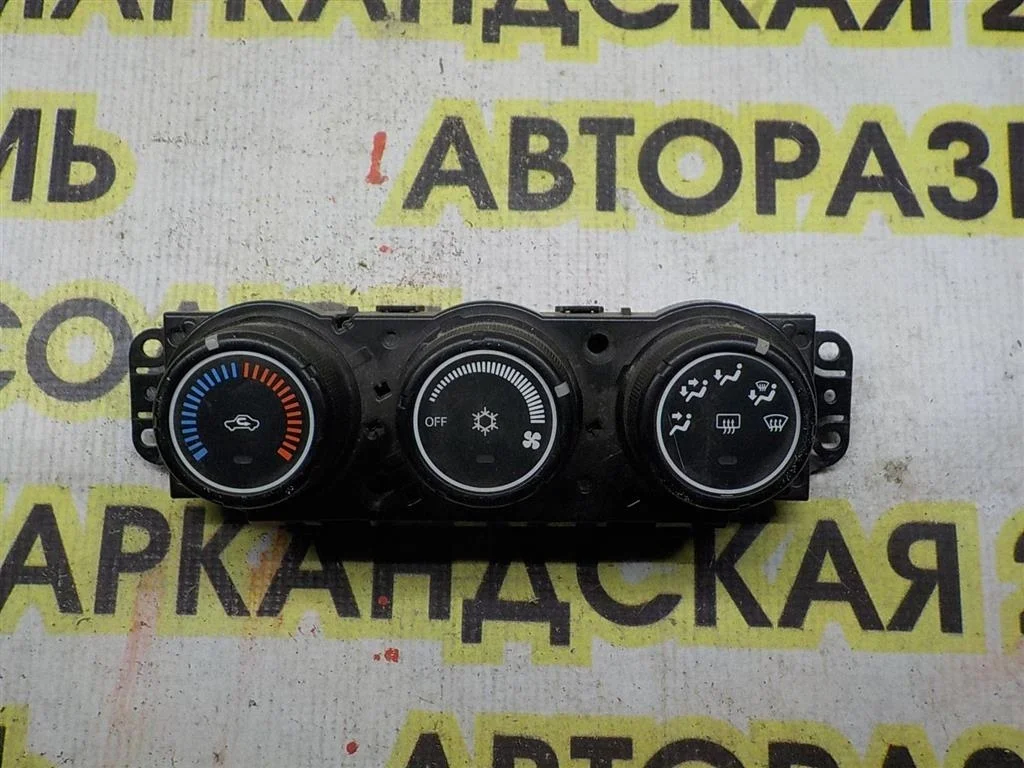 Блок управления печкой Mitsubishi ASX I (2010—2013)