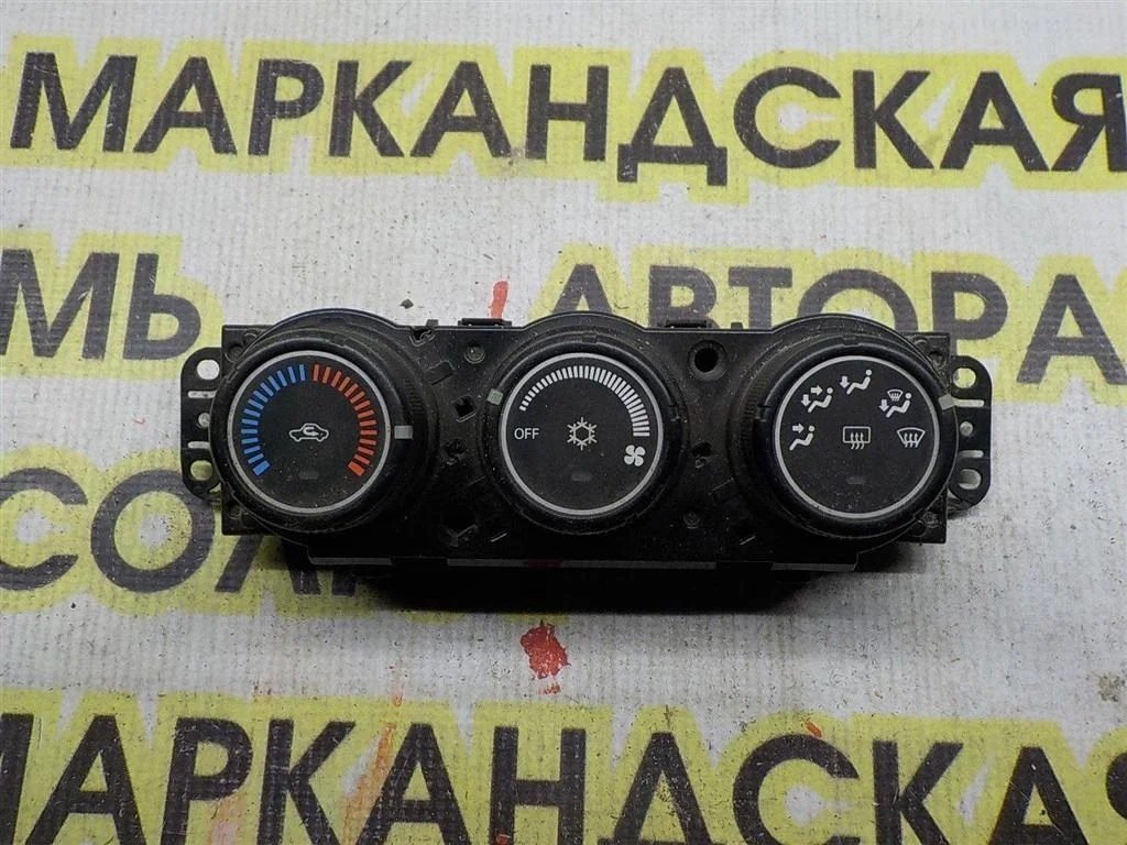 Блок управления печкой Mitsubishi Lancer X (2007—2010)