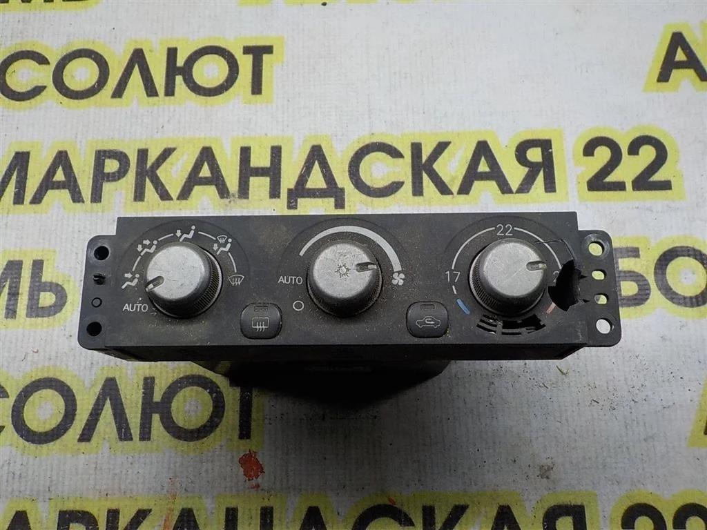 Блок управления климатической установкой Mitsubishi Lancer IX (2000—2007)