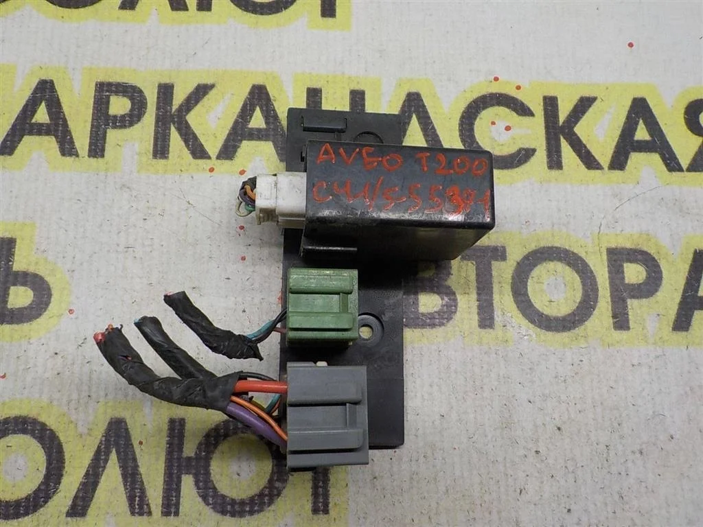 Блок реле Chevrolet Aveo I (2003—2008)
