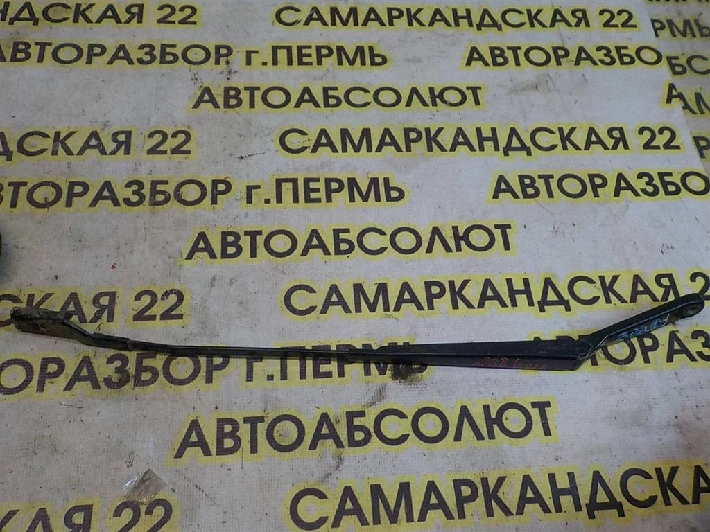 Поводок стеклоочистителя передний левый Peugeot 308 I (2007—2011)