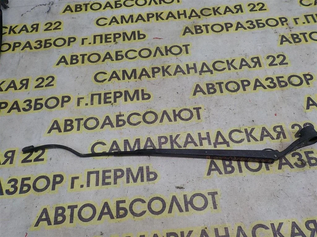 Поводок стеклоочистителя передний левый KIA RIO II (2005—2009)