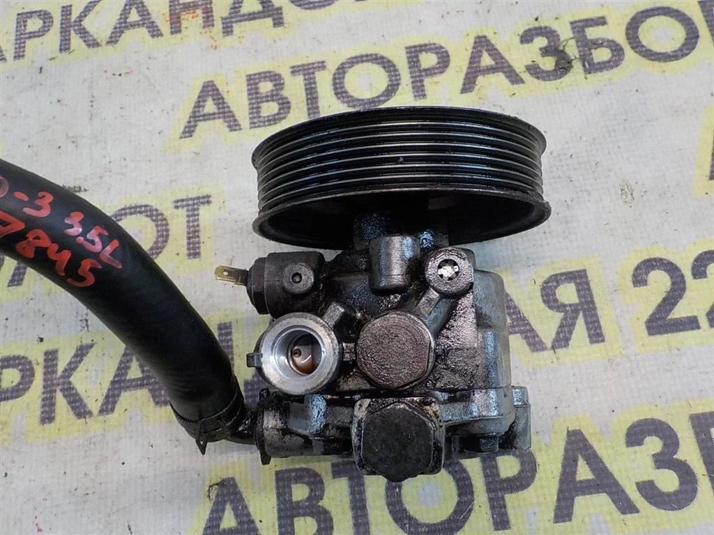 Насос гидроусилителя Mitsubishi Pajero III (1999—2003)