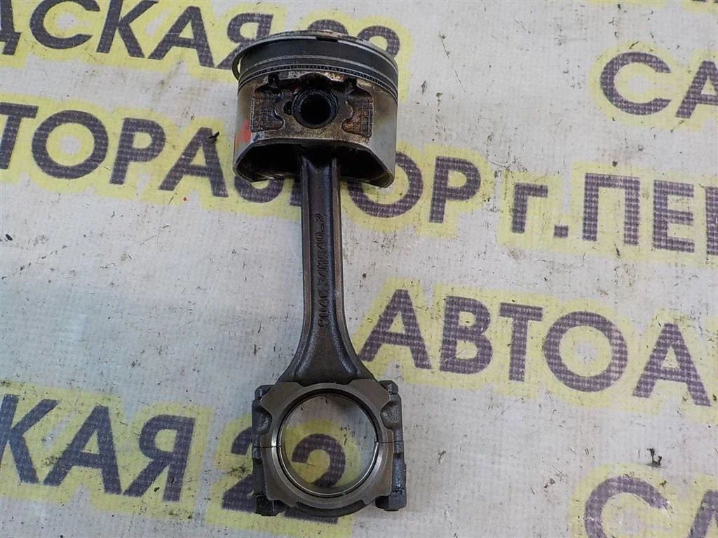 Поршень с шатуном Nissan Almera N16 (2000—2003)