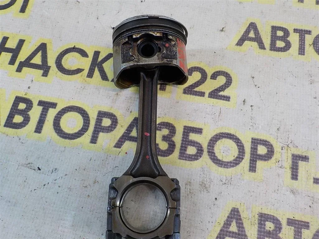 Поршень с шатуном Nissan Almera N16 (2000—2003)