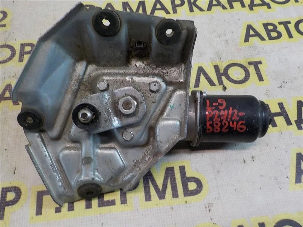 Моторчик стеклоочистителя передний Mitsubishi Lancer IX (2000—2007)