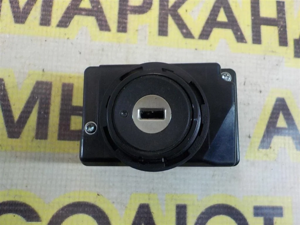 Замок зажигания Volkswagen Touareg I (2002—2006)