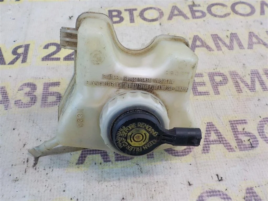 Бачок главного тормозного цилиндра BMW X5 E53 (1999—2003)