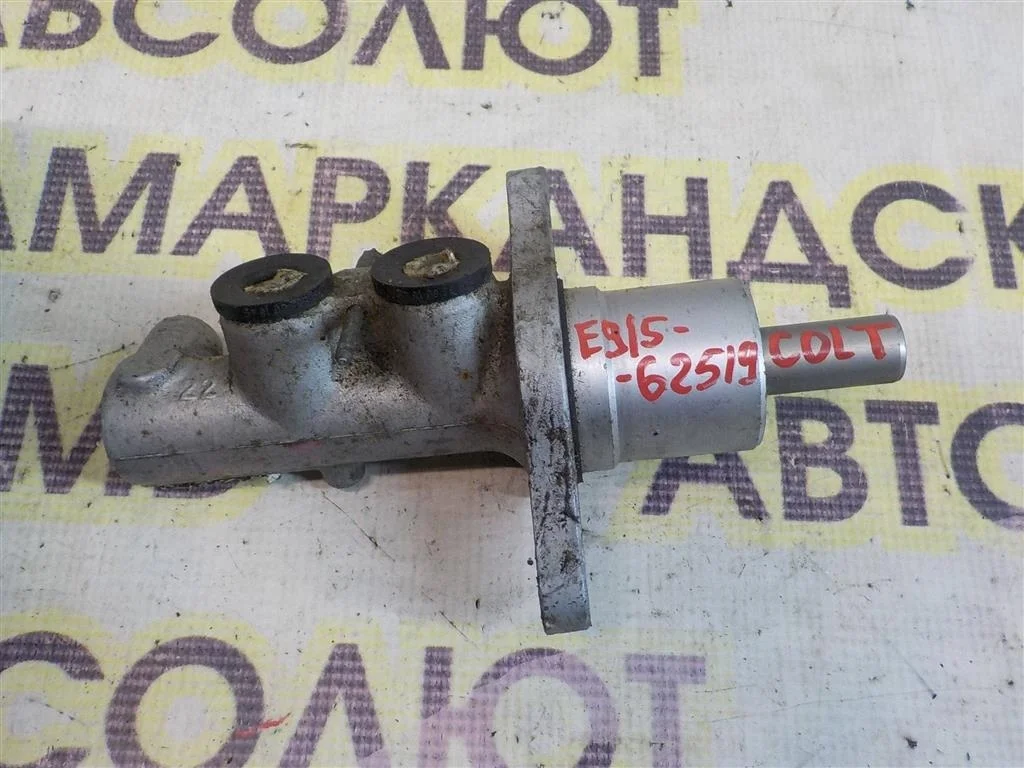 Цилиндр тормозной главный Mitsubishi Colt Z30 (2002—2012)