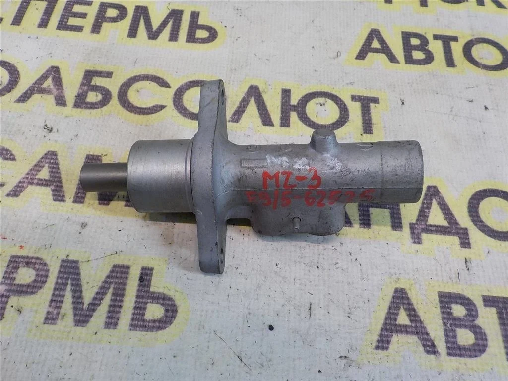 Цилиндр тормозной главный Mazda 3 BL (2008—2011)