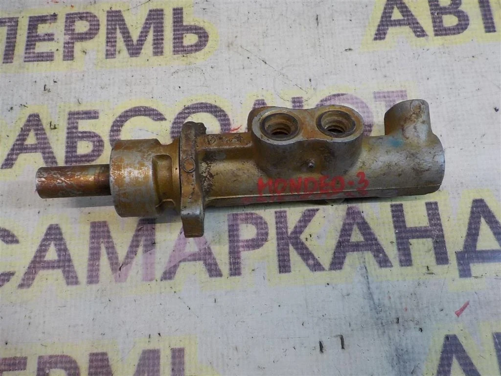 Цилиндр тормозной главный Ford Mondeo III (2000—2003)