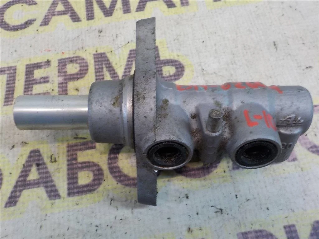 Цилиндр тормозной главный Mitsubishi Lancer X (2007—2010)