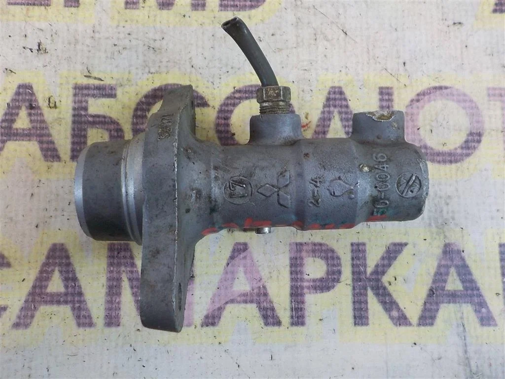 Цилиндр тормозной главный Mitsubishi Lancer X (2007—2010)